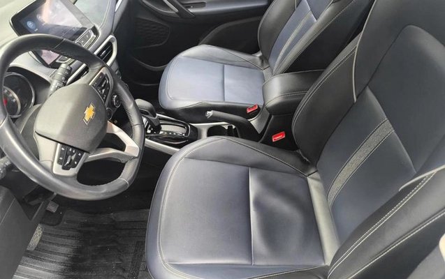 imagem-https://www.socarrao.com.br/sc-vehicle-images-prod/819247/1782229933976-7374663_6_B_b83fd3f288.jpeg