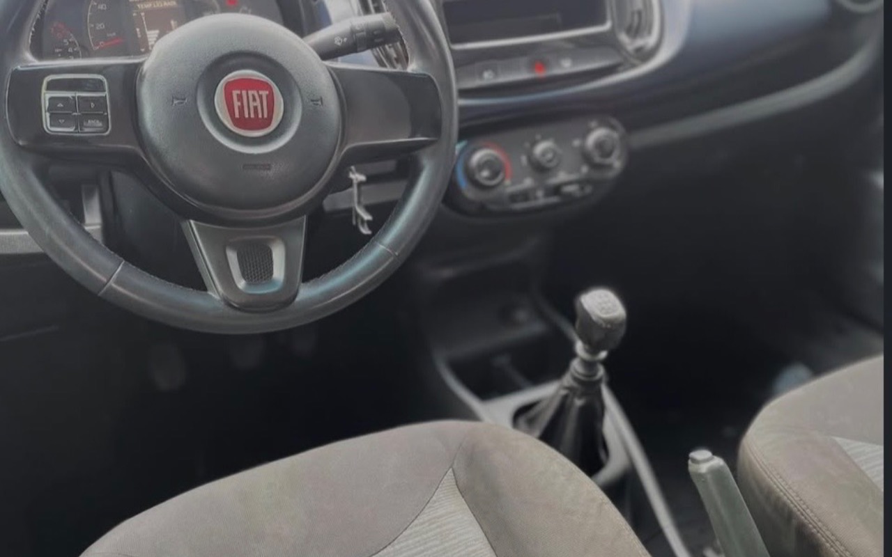 imagem-https://www.socarrao.com.br/sc-vehicle-images-prod/819269/1770828063295-SU1HXzUwMjUuanBlZw.jpeg