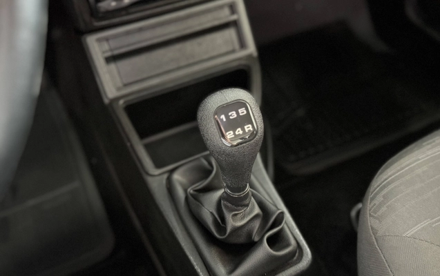 imagem-https://www.socarrao.com.br/sc-vehicle-images-prod/819292/1788293826288-SYEJkeLildaq7OzXjl5tKm1BAANUVfeg.jpg