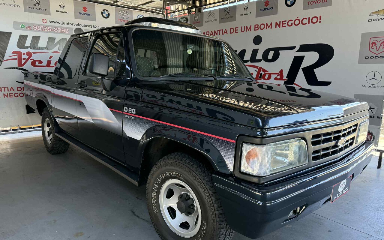 imagem-https://www.socarrao.com.br/sc-vehicle-images-prod/819374/1770830272752-MjYyNDcyZGItZGYzNC00NjU1LWIxNDItZGZiZTZmMTYwYjcyLmpmaWY.jfif