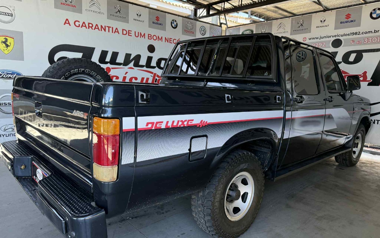 imagem-https://www.socarrao.com.br/sc-vehicle-images-prod/819374/1770830273036-NGI2MDZjN2EtNzY2ZS00NDA3LTgyOTYtNDRhOTY2ZDE5ZTVhLmpmaWY.jfif