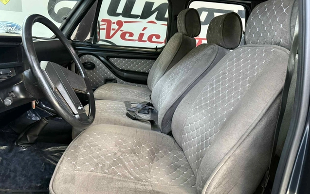 imagem-https://www.socarrao.com.br/sc-vehicle-images-prod/819374/1770830273202-NTAzMDA5YWYtNDQyOC00ZGZiLTk1YWYtY2ZmNjA0ZDJlNGMwLmpmaWY.jfif