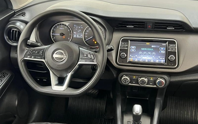imagem-https://www.socarrao.com.br/sc-vehicle-images-prod/819503/1784036384171-7698168_10_B_19a5aab55a.jpeg