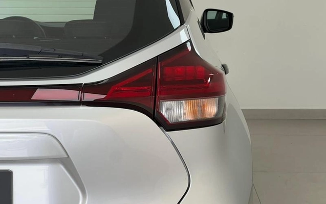 imagem-https://www.socarrao.com.br/sc-vehicle-images-prod/819503/1784036384181-7698168_19_B_5ce182514b.jpeg