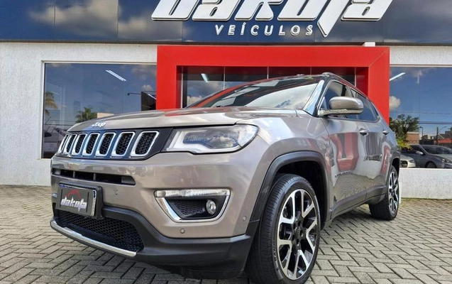 imagem-https://www.socarrao.com.br/sc-vehicle-images-prod/819792/1789493752554-7776378_0_B_db33a03c59.jpeg