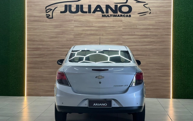 imagem-https://www.socarrao.com.br/sc-vehicle-images-prod/820596/1787922413528-KTcqatF0QpXTvnmPwr2JGKKKe08CGfhK.jpg
