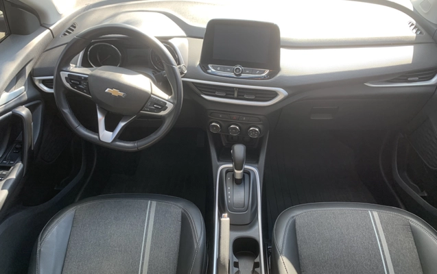 imagem-https://www.socarrao.com.br/sc-vehicle-images-prod/820629/1786627229350-app-photos-F46g4Km0ah6yGjrzOynJ811edbO6dFCa.jpg