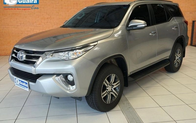 imagem-https://www.socarrao.com.br/sc-vehicle-images-prod/820912/1789397029939-7802676_0_B_ff1ea1fe44.jpeg