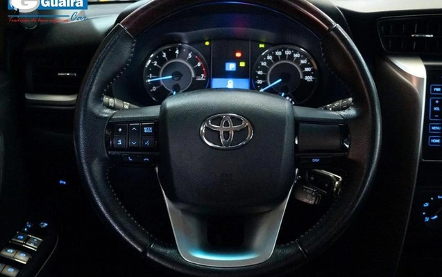 imagem-https://www.socarrao.com.br/sc-vehicle-images-prod/820912/1789397029951-7802676_19_B_9874a7f2dd.jpeg