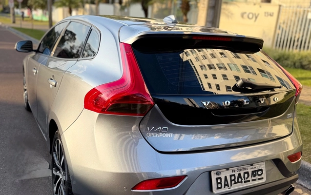 imagem-https://www.socarrao.com.br/sc-vehicle-images-prod/823887/1770896061940-SU1HXzgxNzUuanBlZw.jpeg
