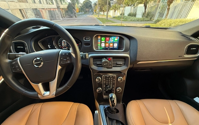 imagem-https://www.socarrao.com.br/sc-vehicle-images-prod/823887/1770896062557-SU1HXzgxNjAuanBlZw.jpeg