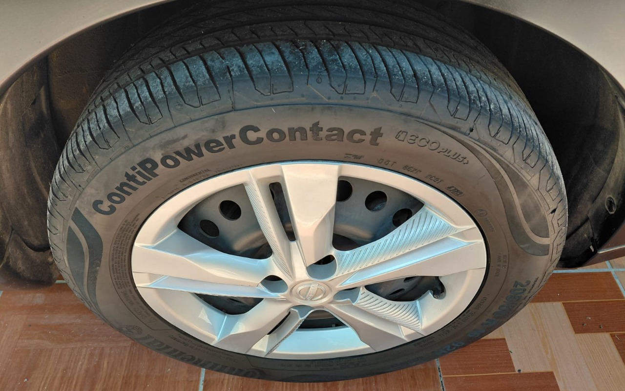 imagem-https://www.socarrao.com.br/sc-vehicle-images-prod/824527/1770900842960-V2hhdHNBcHAgSW1hZ2UgMjAyNi0wMi0wMiBhdCAyMC4yMS40OSAoMikuanBlZw.jpeg