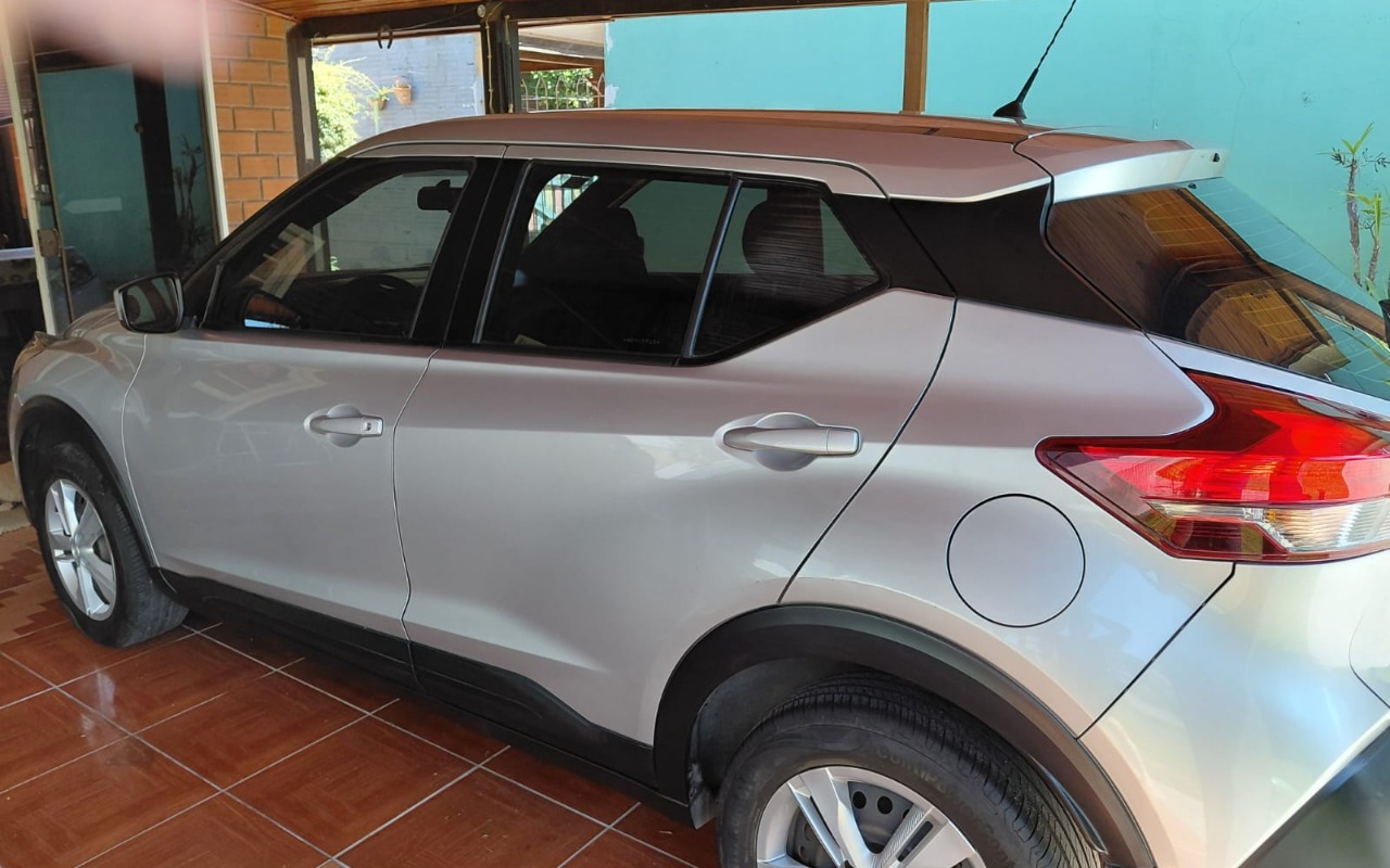 imagem-https://www.socarrao.com.br/sc-vehicle-images-prod/824527/1770900843657-V2hhdHNBcHAgSW1hZ2UgMjAyNi0wMi0wMiBhdCAyMC4yNC4yMyAoMykuanBlZw.jpeg