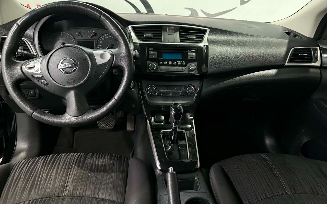 imagem-https://www.socarrao.com.br/sc-vehicle-images-prod/824676/1770900699558-NzhlMTNmYzYtYzAzOS00ZDA5LTlhZGMtYmY3MWNiZjRkNGY3LmpmaWY.jfif