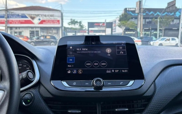 imagem-https://www.socarrao.com.br/sc-vehicle-images-prod/825320/1770904100772-Nzc4NzUyN18xX0JfN2FjZDU4YzZiMS5qcGVn.jpeg