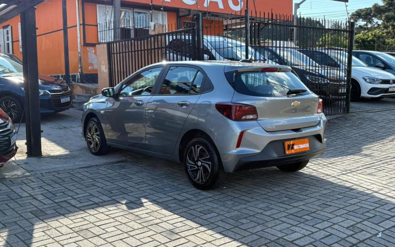 imagem-https://www.socarrao.com.br/sc-vehicle-images-prod/825320/1770904101201-Nzc4NzUyN181X0JfZWE2MzY0OTI1MS5qcGVn.jpeg