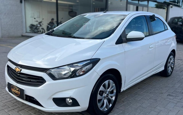 imagem-https://www.socarrao.com.br/sc-vehicle-images-prod/825521/1782915802274-gb-c066087.jpeg