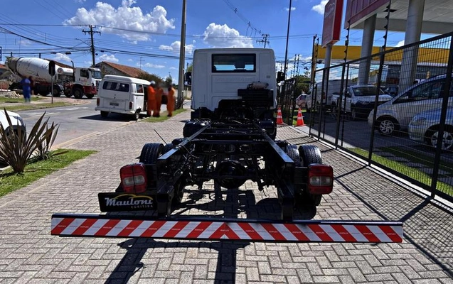 imagem-https://www.socarrao.com.br/sc-vehicle-images-prod/825524/1785428897654-7734693_7_B_4c1abc5402.jpeg