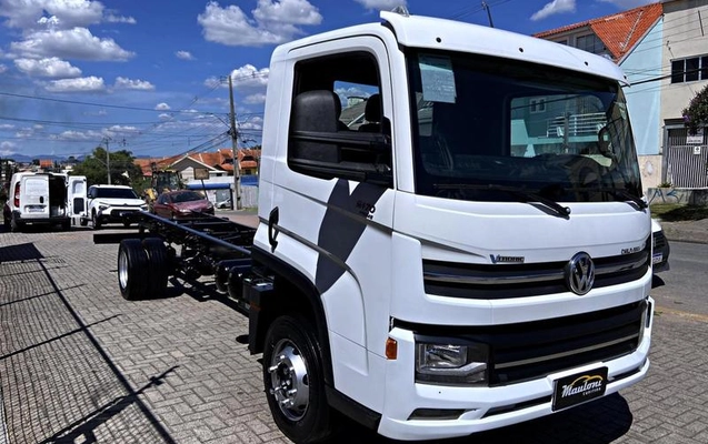 imagem-https://www.socarrao.com.br/sc-vehicle-images-prod/825524/1785428897661-7734693_12_B_65b35e5c0e.jpeg