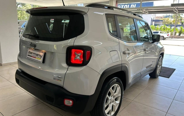 imagem-https://www.socarrao.com.br/sc-vehicle-images-prod/832418/1773489829962-7aee474eaab54b6f8c3bac34c43e05d8_1773489693402.jpeg
