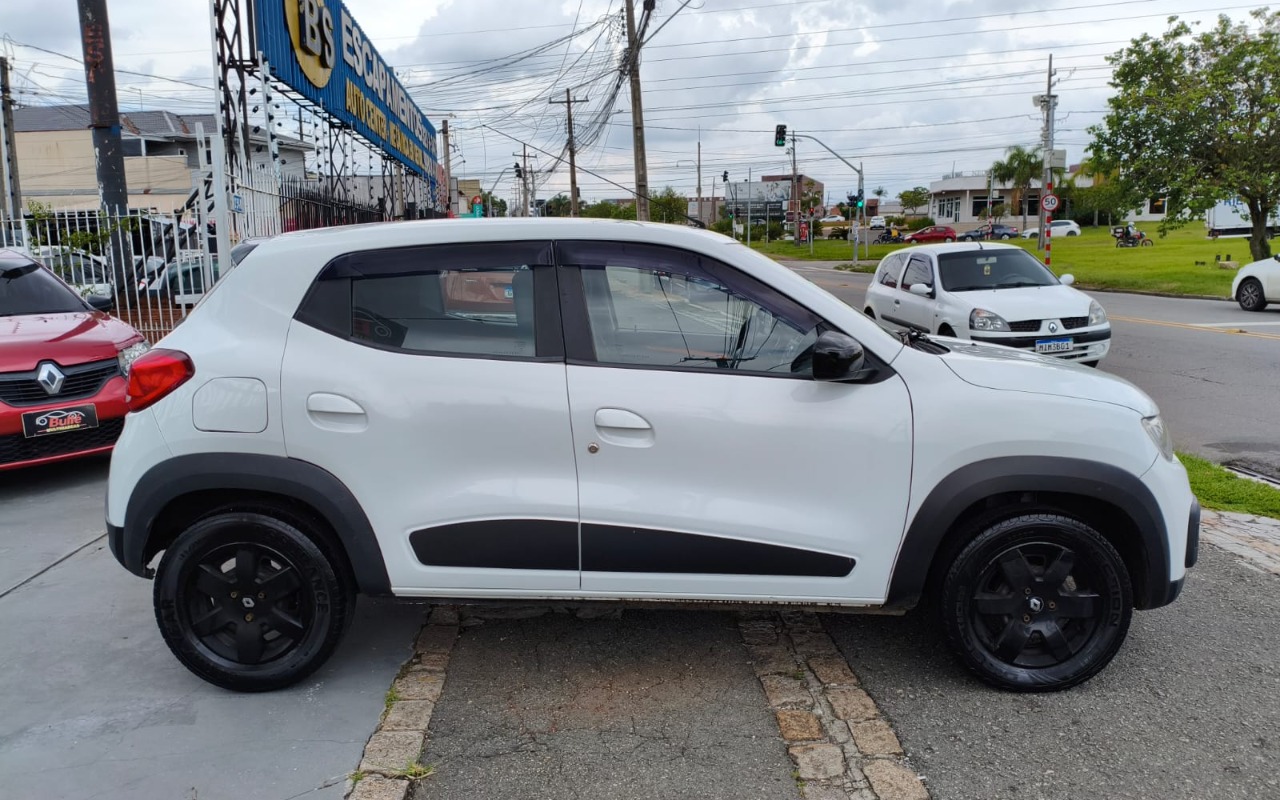 imagem-https://www.socarrao.com.br/sc-vehicle-images-prod/832719/1770912617785-V2hhdHNBcHAgSW1hZ2UgMjAyNi0wMi0wMyBhdCAxMS40MC4xNyAoMSkuanBlZw.jpeg
