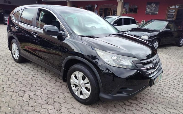 imagem-https://www.socarrao.com.br/sc-vehicle-images-prod/835532/1787667070056-7805482_23_B_7cc0f71843.jpeg