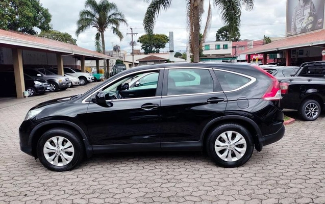 imagem-https://www.socarrao.com.br/sc-vehicle-images-prod/835532/1787667070061-7805482_18_B_fed02c35f5.jpeg