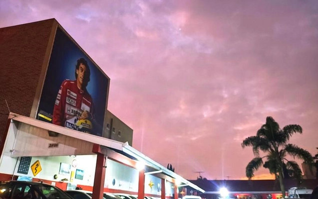 imagem-https://www.socarrao.com.br/sc-vehicle-images-prod/835532/1787667070067-7805482_27_B_d5ea76364c.jpeg