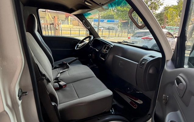 imagem-https://www.socarrao.com.br/sc-vehicle-images-prod/835598/1770932001107-SU1HXzM0ODYuanBlZw.jpeg