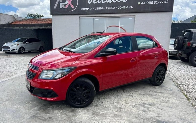 imagem-https://www.socarrao.com.br/sc-vehicle-images-prod/835884/1787163364374-7734753_13_B_18c7606797.jpeg
