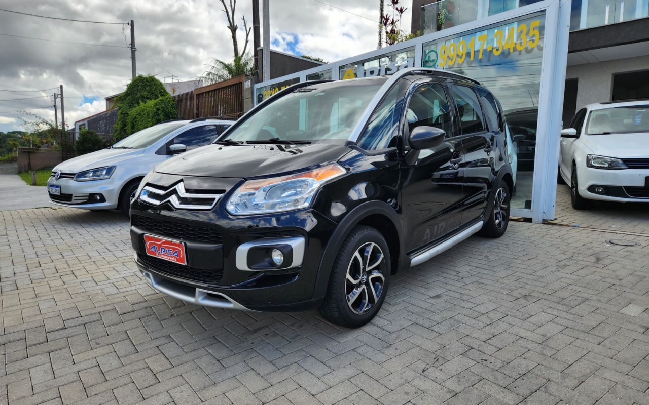 Citroën C3 Aircross GLX 1.6 Flex 16V 5p Mec. na cor Preto em Curitiba / PR - 835939