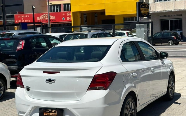 imagem-https://www.socarrao.com.br/sc-vehicle-images-prod/836159/1787776768034-gb-33c74d5.jpeg