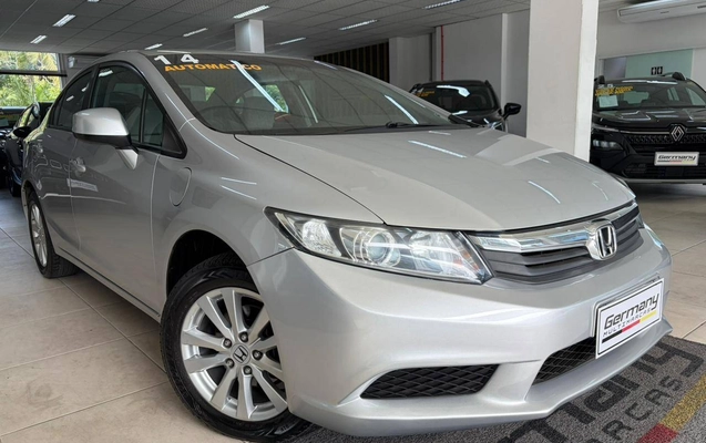 imagem-https://www.socarrao.com.br/sc-vehicle-images-prod/836173/1782318506660-44df30185a9e4ae3a89a5ce9c75eb239_1782318031876.jpg