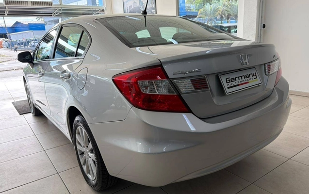 imagem-https://www.socarrao.com.br/sc-vehicle-images-prod/836173/1782318506669-f45146f0cd1e4e46a4fe0f0b5eacf4eb_1782318031906.jpg
