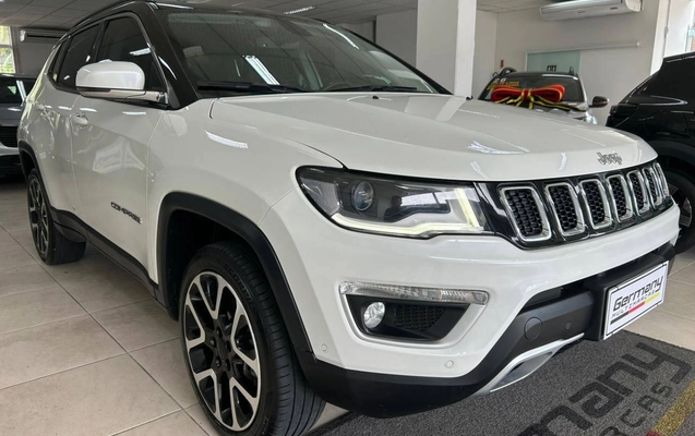 imagem-https://www.socarrao.com.br/sc-vehicle-images-prod/836328/1788349399187-f66f75bfa421424db3203cc6eca2307d_1765452815953.jpg