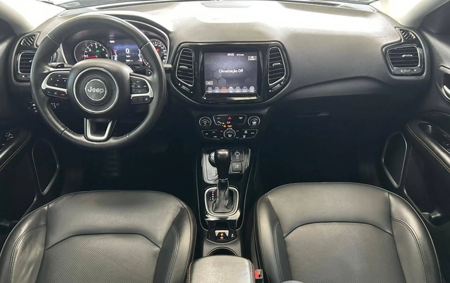 imagem-https://www.socarrao.com.br/sc-vehicle-images-prod/836328/1788349399195-2ab57fbfb0d04b409c8f0587037cbaad_1765452818495.jpg