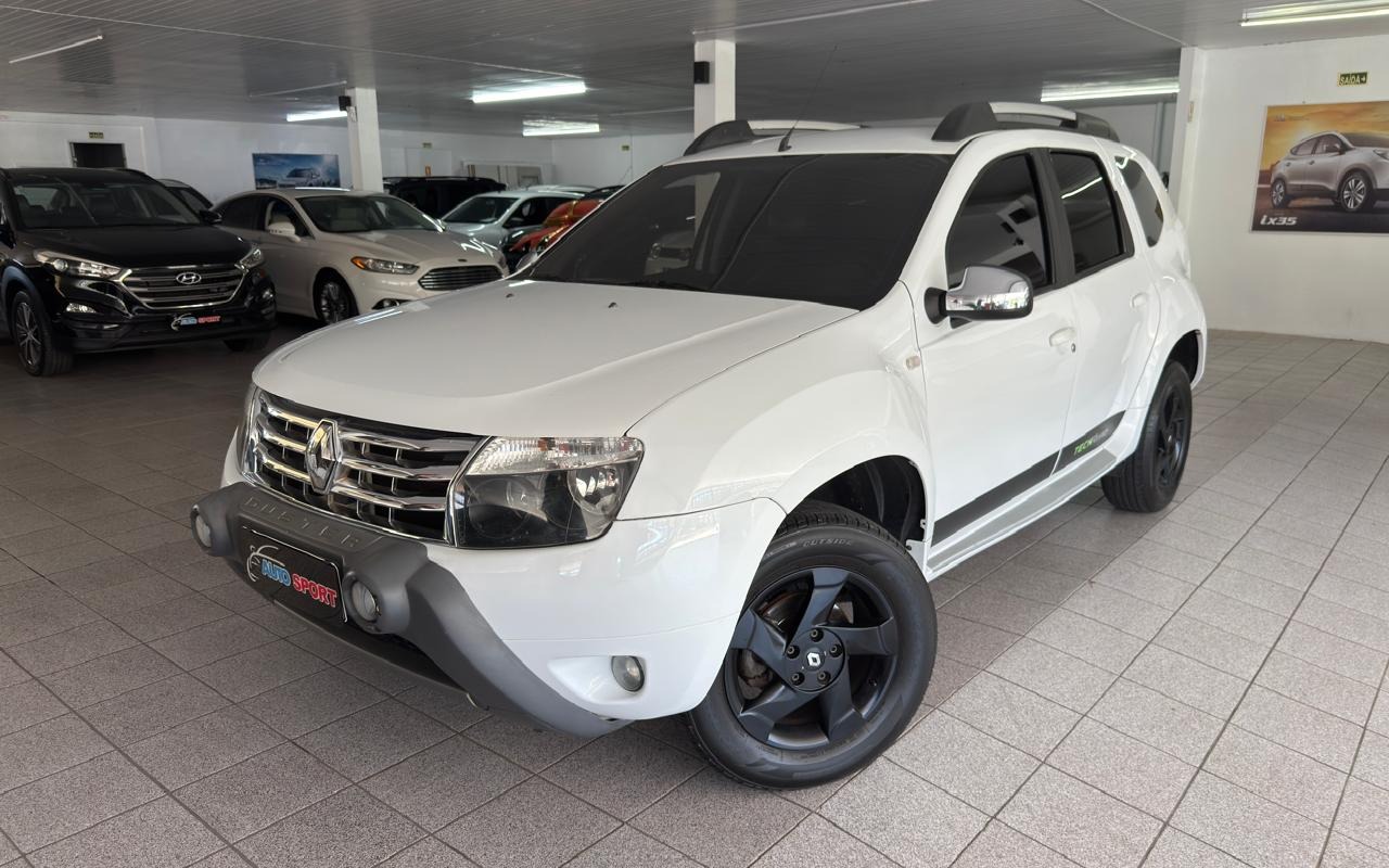 Renault Duster TECHROAD 1.6 Hi-Flex 16V Mec. na cor Branco no Novo Hamburgo / RS - 836358