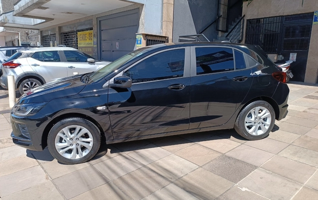 imagem-https://www.socarrao.com.br/sc-vehicle-images-prod/836366/1771869771865-SU1HXzIwMjYwMjIzXzEwMjIxNS5qcGc.jpg