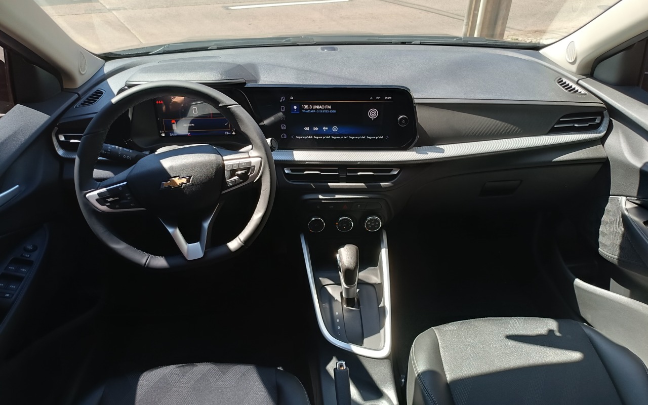 imagem-https://www.socarrao.com.br/sc-vehicle-images-prod/836366/1771869771995-SU1HXzIwMjYwMjIzXzEwMjMzOS5qcGc.jpg