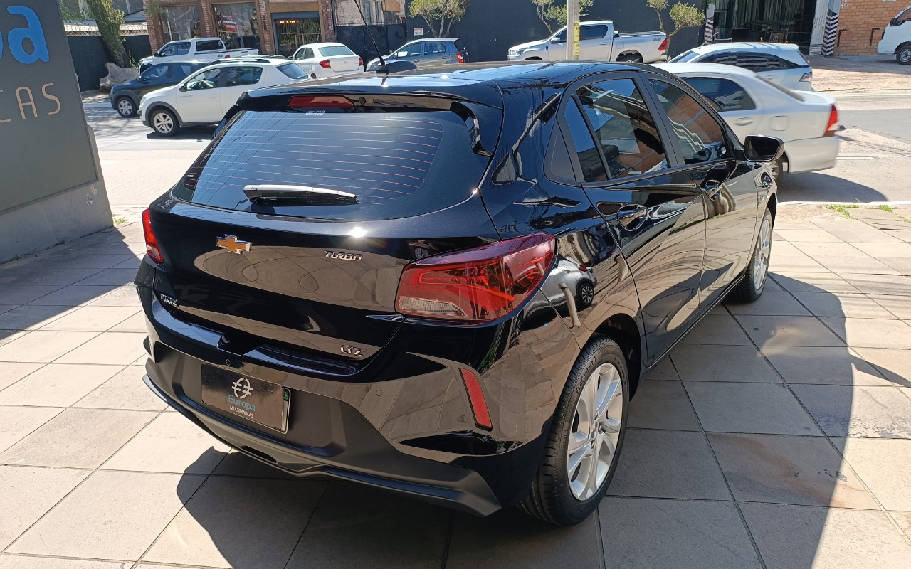 imagem-https://www.socarrao.com.br/sc-vehicle-images-prod/836366/1771869772440-SU1HXzIwMjYwMjIzXzEwMjI0MS5qcGc.jpg