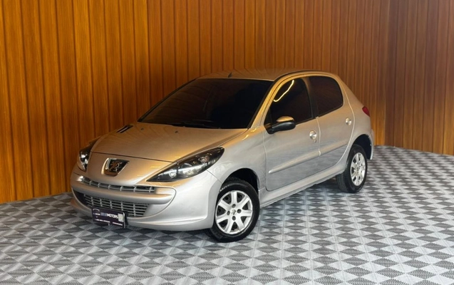 imagem-https://www.socarrao.com.br/sc-vehicle-images-prod/836398/1788790592871-gb-7112db2.jpeg