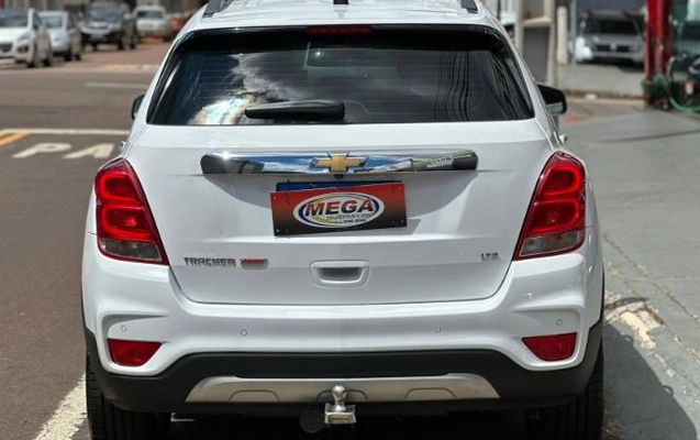 imagem-https://www.socarrao.com.br/sc-vehicle-images-prod/836496/1782482402234-1782477782450.8.jpg
