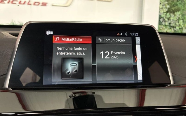 imagem-https://www.socarrao.com.br/sc-vehicle-images-prod/836506/1789650346990-7805275_1_B_e6010af6a1.jpeg