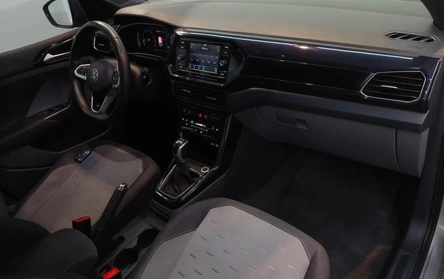 imagem-https://www.socarrao.com.br/sc-vehicle-images-prod/836822/1789496425030-7807476_0_B_d18ac51fb5.jpeg