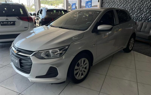 imagem-https://www.socarrao.com.br/sc-vehicle-images-prod/836885/1791035349964-7806323_11_B_a6c72ae575.jpeg