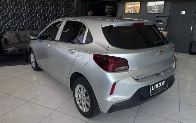 imagem-https://www.socarrao.com.br/sc-vehicle-images-prod/836885/1791035349964-7806323_2_B_a6d33e01f5.jpeg
