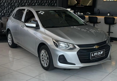 Chevrolet Onix 2023 Prata — foto 1 de 3