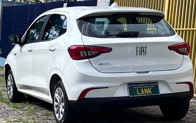 imagem-https://www.socarrao.com.br/sc-vehicle-images-prod/837261/1770943905880-SU1HXzY5MTIuanBlZw.jpeg