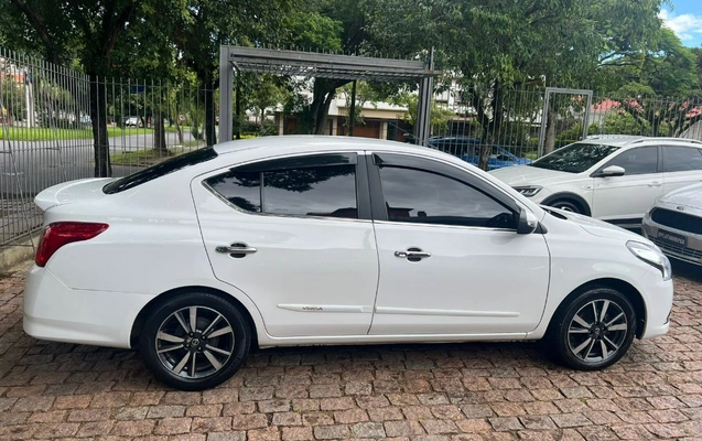 imagem-https://www.socarrao.com.br/sc-vehicle-images-prod/837299/1770945362557-gb-81afd27.jpeg