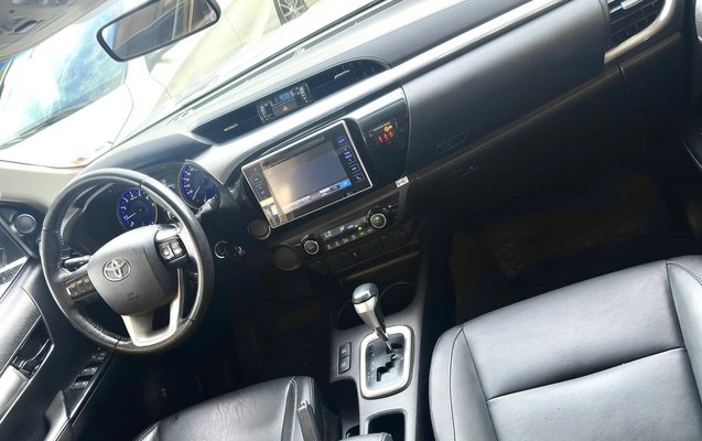 imagem-https://www.socarrao.com.br/sc-vehicle-images-prod/842628/1770989824176-19_053417.jpg